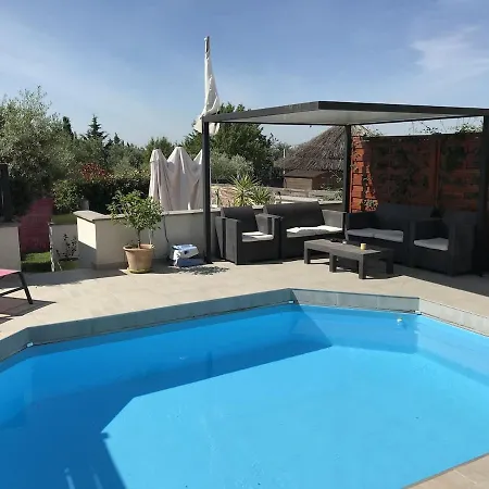 Contemporaine Proche Nimes Arles Villa